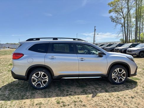 New 2026 Subaru Ascent Touring AWD/4WD image 10
