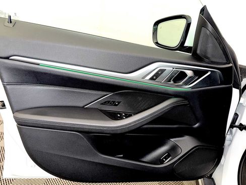 Used 2023 BMW i4 eDrive40 w/ Premium Package RWD image 11