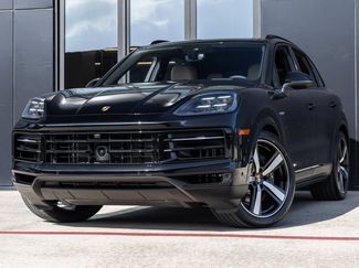 New 2026 Porsche Cayenne E-Hybrid video 1