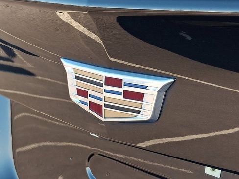 Certified 2023 Cadillac XT4 Sport w/ Cold Weather Package image 32