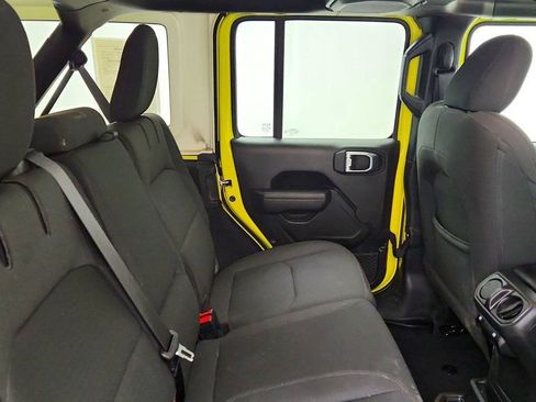 Used 2023 Jeep Wrangler Unlimited w/ Cold Weather Group image 22