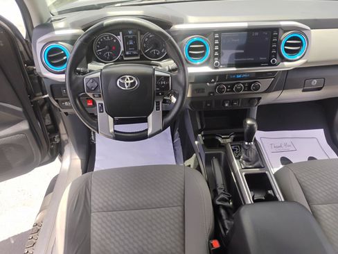 Used 2021 Toyota Tacoma SR5 RWD image 46