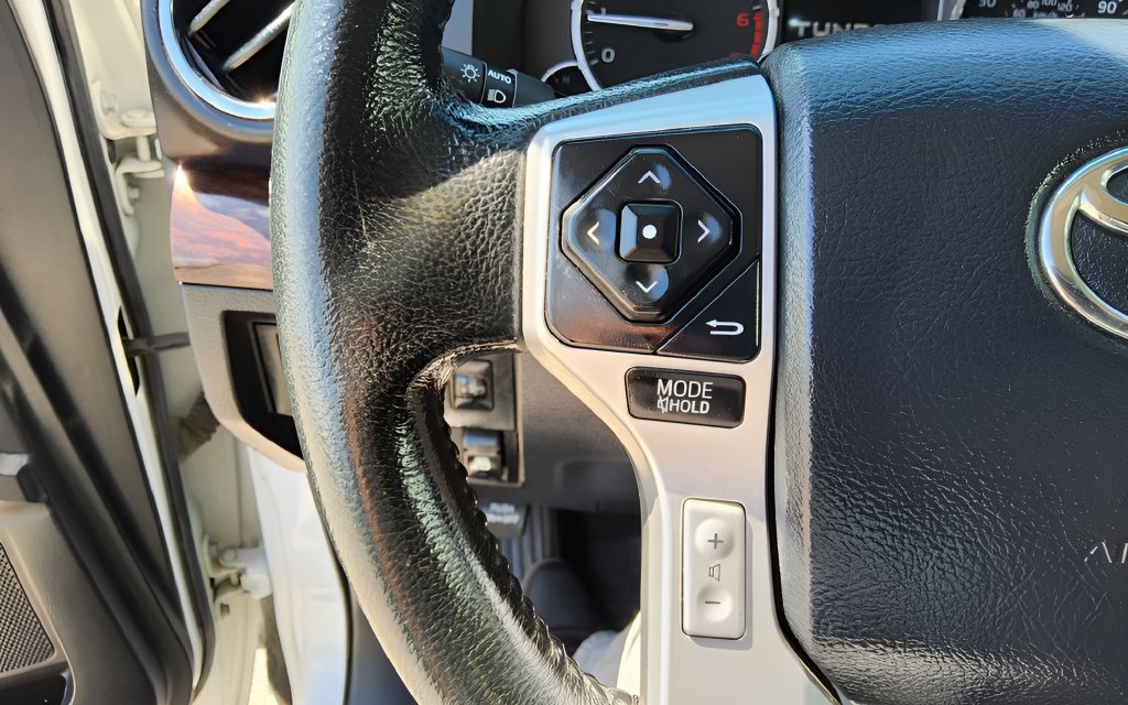 Used 2017 Toyota Tundra Limited AWD/4WD image 17