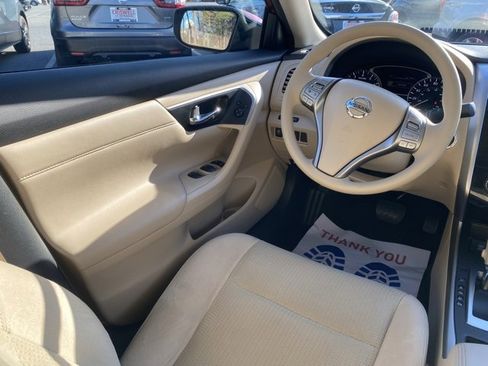 Used 2015 Nissan Altima 2.5 S w/ Special Edition Package image 30