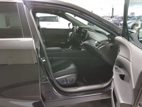 Used 2025 Lexus RX 350 Premium w/ Accessory Package AWD/4WD image 26