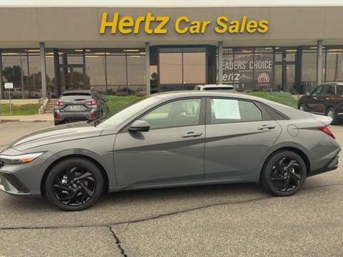 Used 2026 Hyundai Elantra Sport FWD image 5