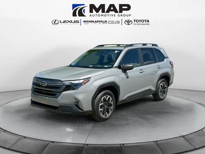 Used 2025 Subaru Forester Premium w/ Convenience Package #1