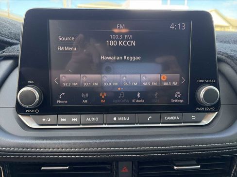 Used 2021 Nissan Rogue SV image 12