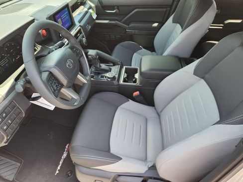 New 2026 Toyota Tacoma TRD Off-Road AWD/4WD image 11