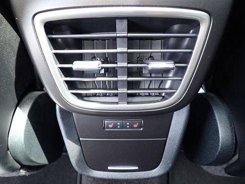 Used 2017 Lincoln MKX Reserve w/ Driver Assistance Package AWD/4WD image 19