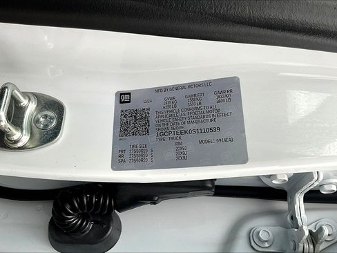 Used 2025 Chevrolet Colorado Trail Boss image 19