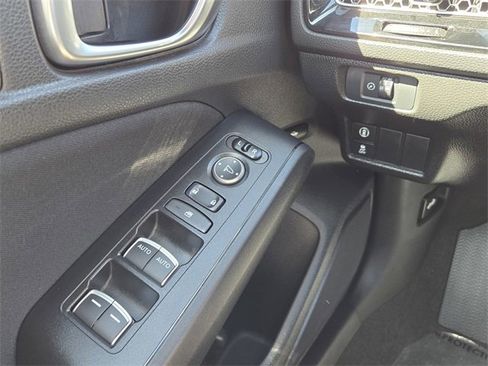 Used 2022 Honda Civic Sport image 21