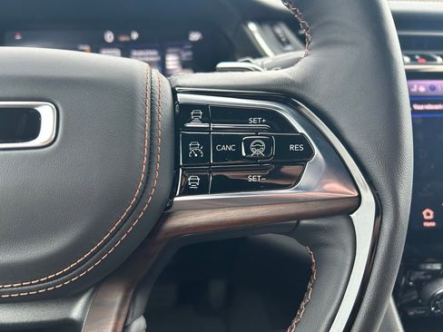 New 2025 Jeep Grand Cherokee L Summit image 10