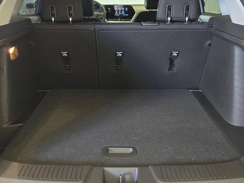 New 2026 Chevrolet Trax LS w/ LS Convenience Package FWD image 10