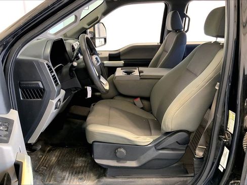 Used 2017 Ford F250 XL w/ STX Appearance Package AWD/4WD image 15