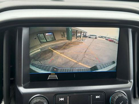 Used 2021 Chevrolet Colorado LT w/ Fleet Safety Package image 25