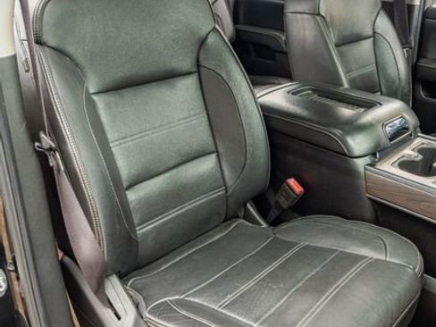 Used 2017 GMC Sierra 2500 Denali w/ Duramax Plus Package image 43