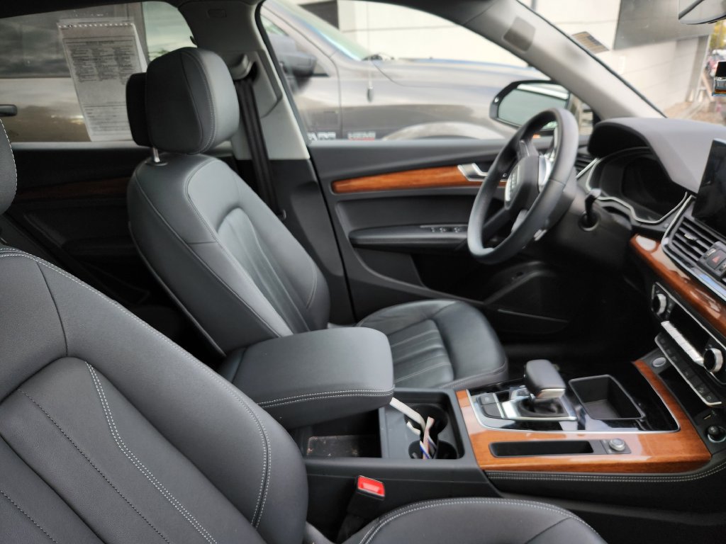 Used 2023 Audi Q5 2.0T Premium Plus AWD/4WD image 7