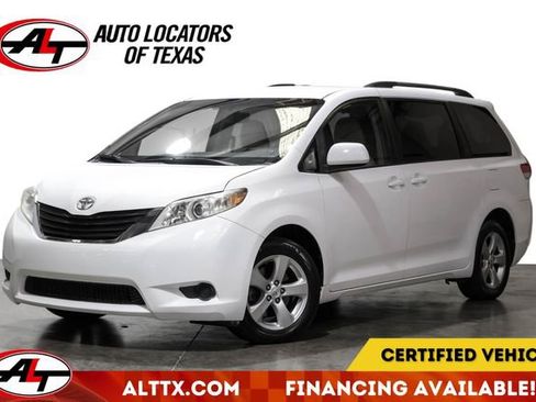 Used 2011 Toyota Sienna LE FWD image 1