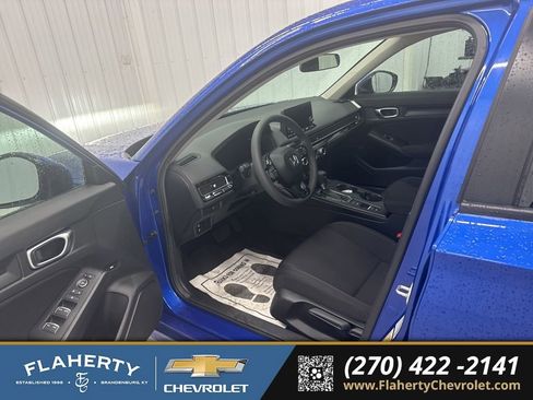 Used 2024 Honda Civic LX image 10