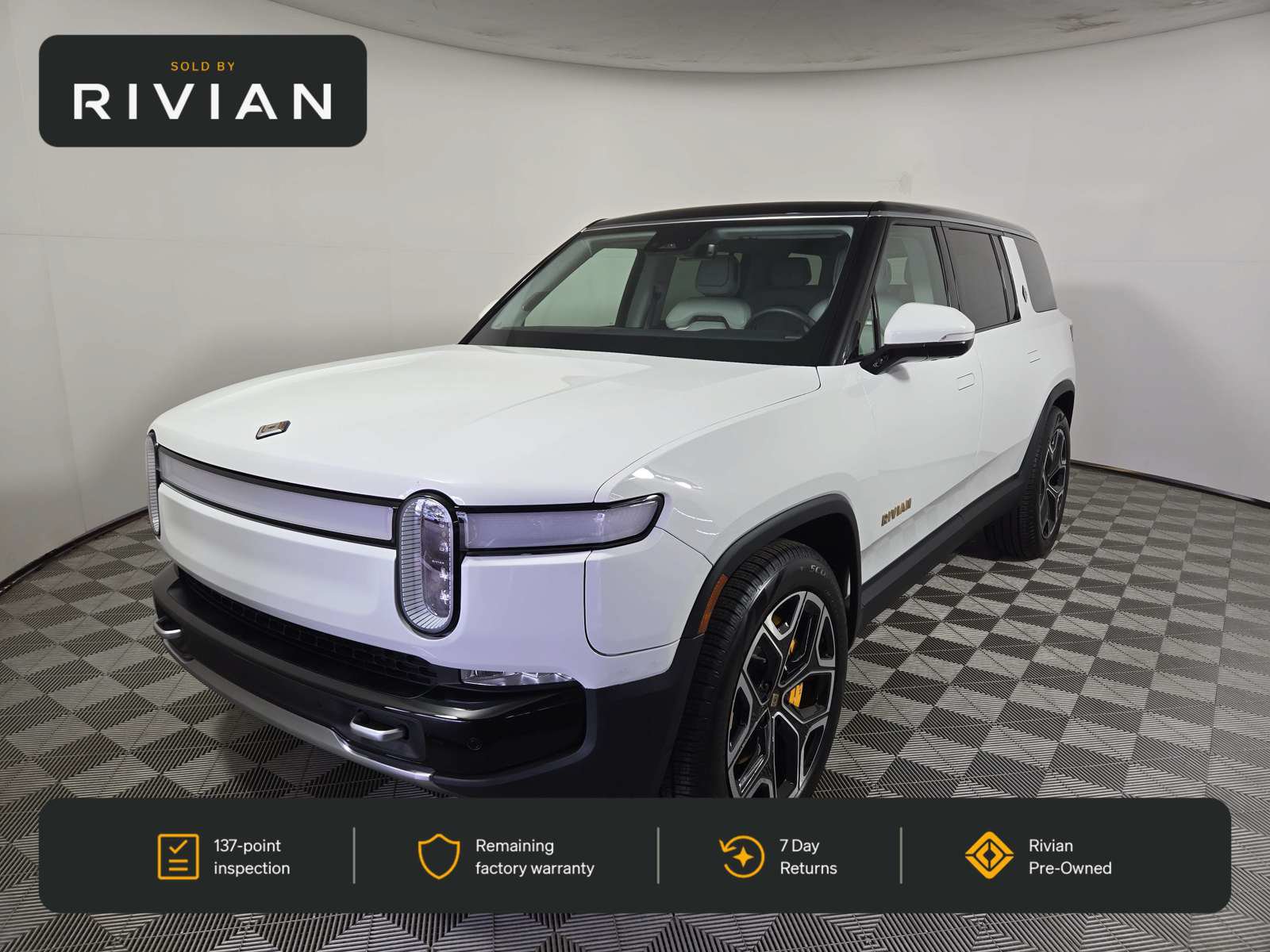 Used 2024 Rivian R1S Adventure Quad AWD/4WD image 1