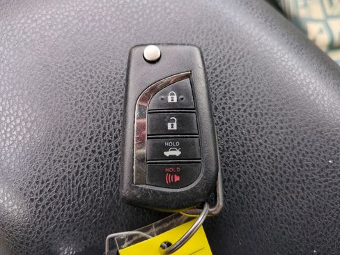 Used 2019 Toyota Camry LE FWD image 25