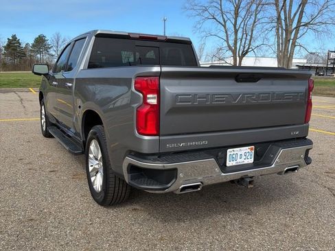 Used 2021 Chevrolet Silverado 1500 LTZ AWD/4WD image 5