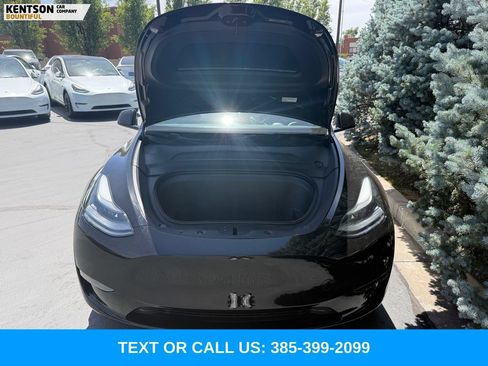 Used 2023 Tesla Model Y Performance AWD/4WD image 31