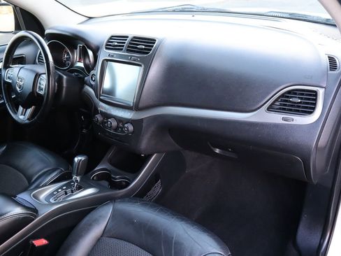 Used 2017 Dodge Journey Crossroad image 17