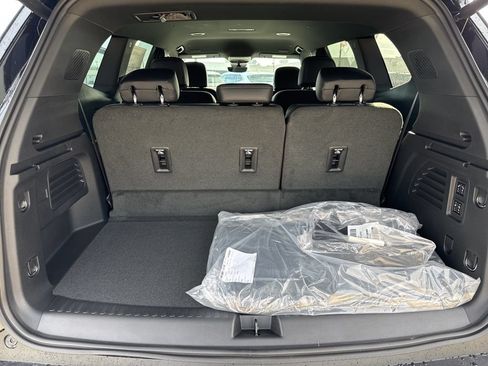 New 2026 Buick Enclave Preferred w/ Power Package FWD image 33