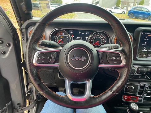 Used 2021 Jeep Gladiator Mojave image 19