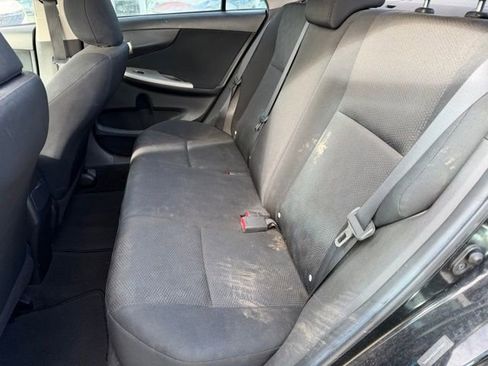 Used 2010 Toyota Corolla image 13