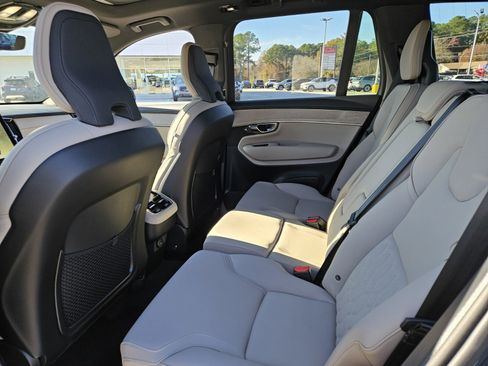 New 2026 Volvo XC90 B6 Plus w/ Protection Package Premier image 10