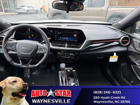 New 2026 Chevrolet Trax RS w/ Sunroof Package FWD image 14