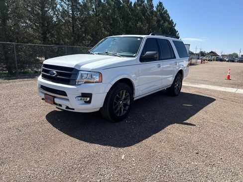 Used 2017 Ford Expedition Limited w/ Equipment Group 301A AWD/4WD image 2