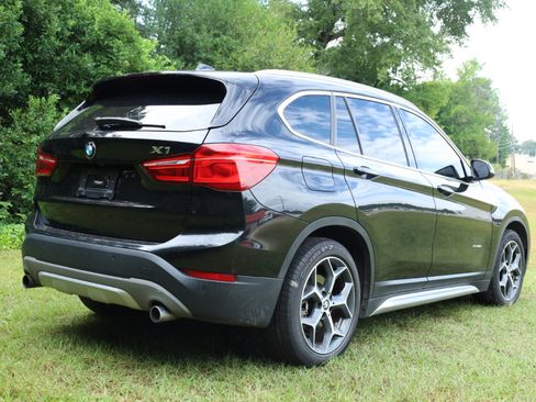 Used 2017 BMW X1 xDrive28i w/ Premium Package image 21