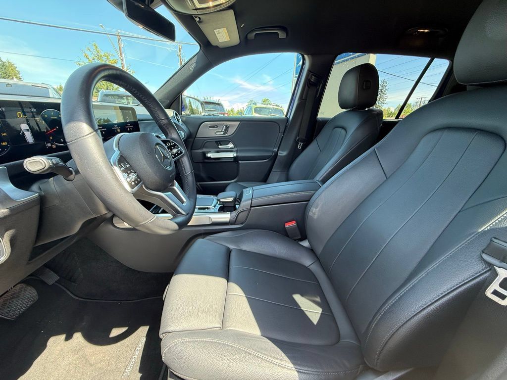 Used 2020 Mercedes-Benz GLB 250 4MATIC image 10