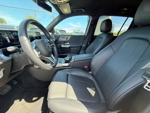 Used 2020 Mercedes-Benz GLB 250 4MATIC image 10