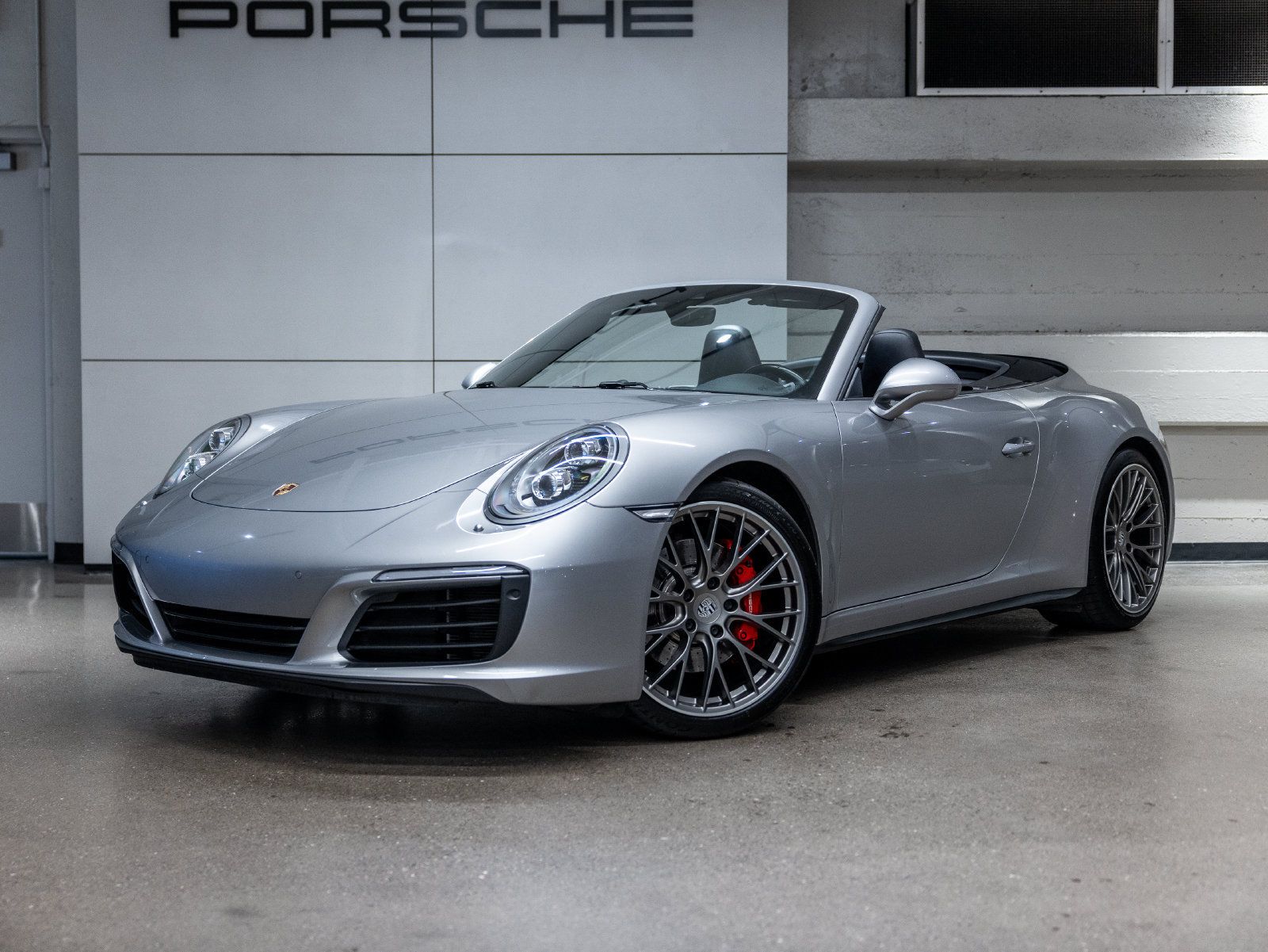 Used 2017 Porsche 911 Carrera 4S AWD/4WD image 1