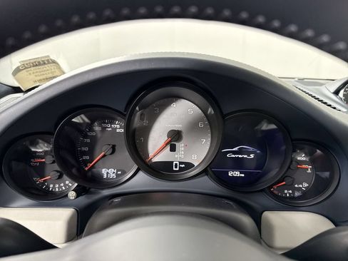 Certified 2017 Porsche 911 Carrera S RWD image 34