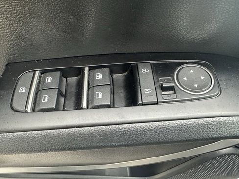 Used 2023 Kia Soul LX w/ Option Group 015 image 18