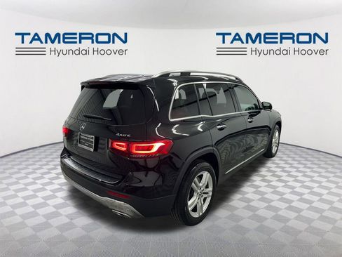 Used 2023 Mercedes-Benz GLB 250 4MATIC w/ Premium Package image 5