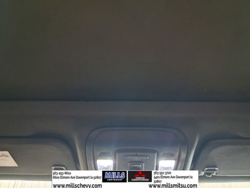 Used 2023 Chevrolet Suburban Z71 image 20