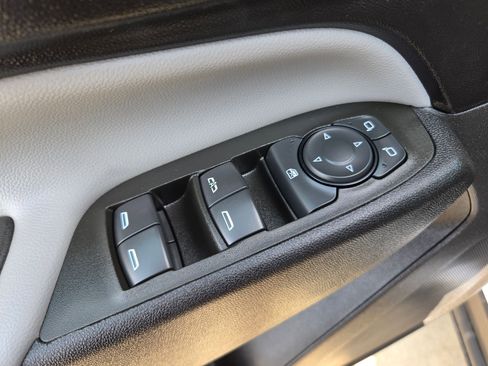 Certified 2024 Chevrolet Equinox LS w/ LS Convenience Package FWD image 19