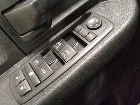 Used 2017 RAM 1500 Tradesman w/ Popular Equipment Group image 27