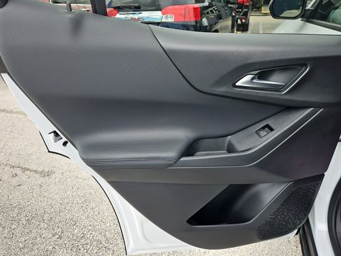 Used 2025 Chevrolet Equinox LT image 10