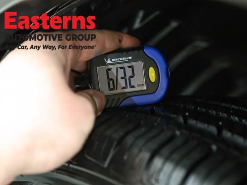Used 2024 Subaru Outback Premium AWD/4WD image 21