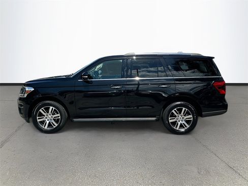 Used 2024 Ford Expedition Limited image 4