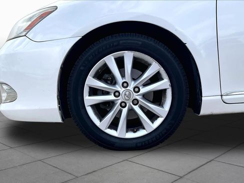 Used 2011 Lexus ES 350 FWD image 8