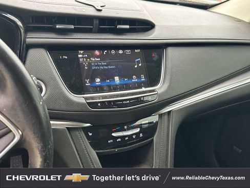 Used 2019 Cadillac XT5 Luxury FWD image 8